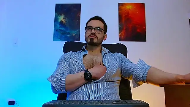 Axel Lover online show from 10/29/25, 11:28