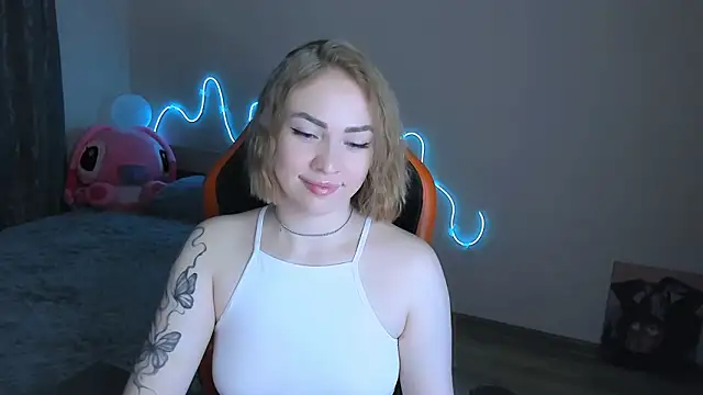 LaraKrein lk online show from 03/10/26, 04:34