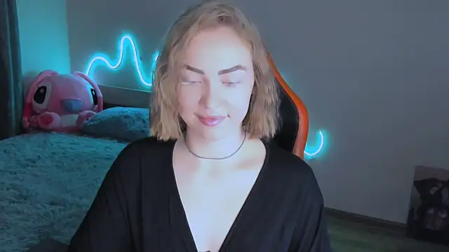 LaraKrein lk online show from 03/15/26, 02:45