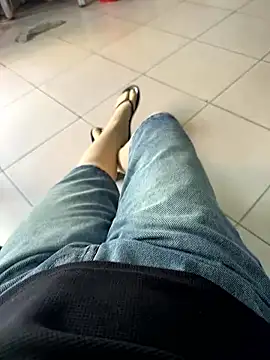 sharon-Hanna online show from 03/24/26, 01:21