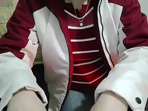 Owe chan online show from 02/08/26, 11:30