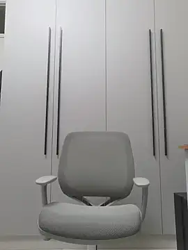 Snapshot of Ethan-SSS chatting on 04/16/26, 04:08 Ethan-SSS online show from 04/16/26, 04:08