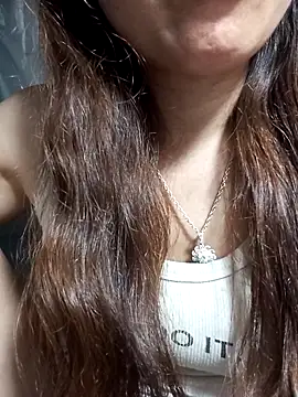 Bianly online show from 04/20/26, 01:36