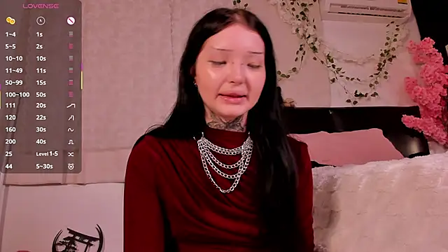 Snapshot of Lein_Bone chatting on 10/12/25, 12:09 Lein Bone online show from 10/12/25, 12:09