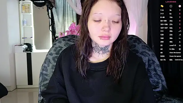 Lein Bone online show from 06/20/26, 01:41