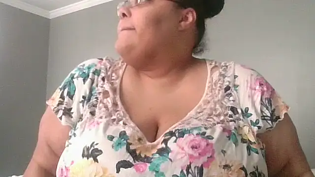 SexyBBW10790 online show from 02/17/26, 06:25