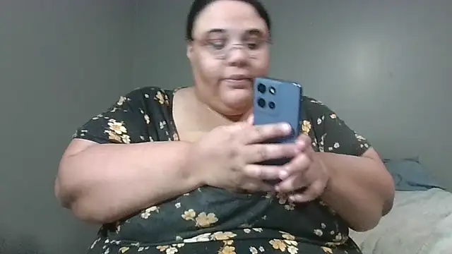 SexyBBW10790 online show from 04/26/26, 02:09
