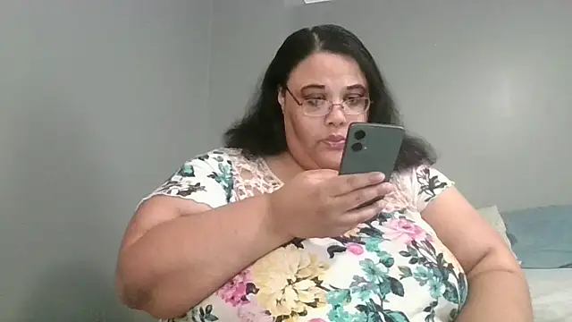 SexyBBW10790 online show from 04/26/26, 02:15