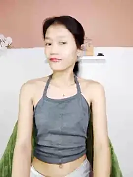 skinny gracie online show from 04/28/26, 07:13