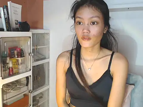 skinny gracie online show from 07/17/26, 01:51