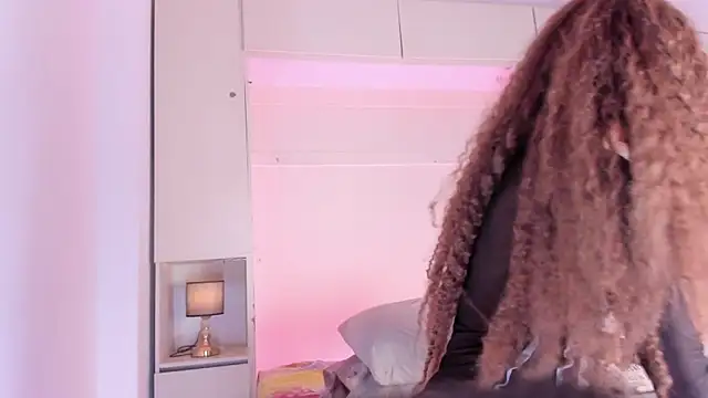 JoyceBlake online show from 02/04/26, 08:14