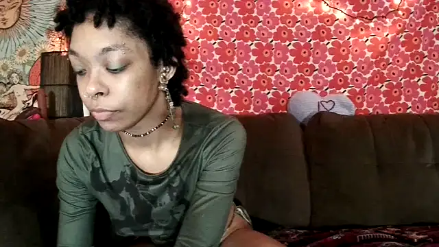 Snapshot of godisdepleasure chatting on 11/22/25, 05:17 godisdepleasure online show from 11/22/25, 05:17