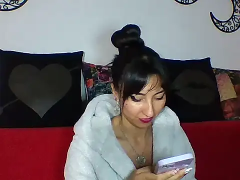 a miss online show from 12/21/25, 01:13