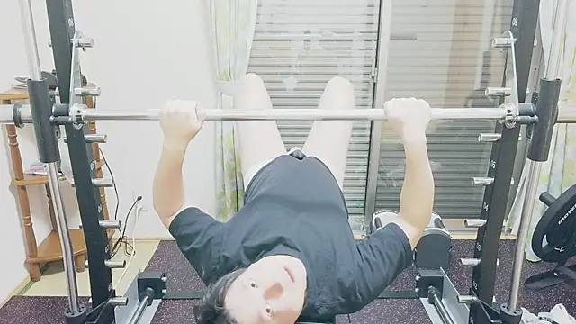 Snapshot of oyu_kun chatting on 02/07/26, 04:49 oyu kun online show from 02/07/26, 04:49