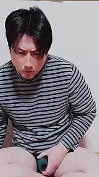 Snapshot of oyu_kun chatting on 02/22/26, 01:07 oyu kun online show from 02/22/26, 01:07