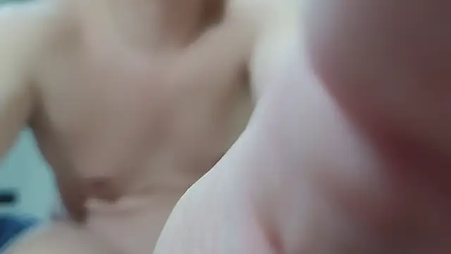 oyu kun online show from 04/15/26, 10:00