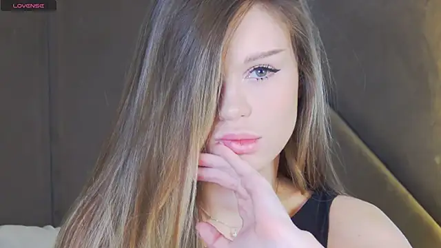 MarilynNova online show from 11/08/25, 04:23