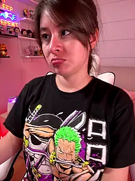 Sharon 07 online show from 10/17/25, 11:51