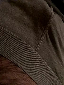 MuzzyFacing online show from 11/27/25, 10:23