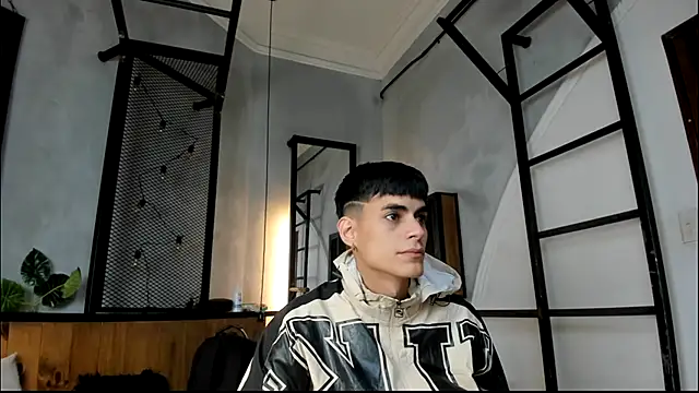 Dani mc1 online show from 09/30/25, 11:26