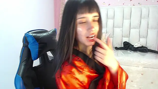 Snapshot of allyssa_bellini_s chatting on 09/21/25, 03:30 allyssa bellini s online show from 09/21/25, 03:30