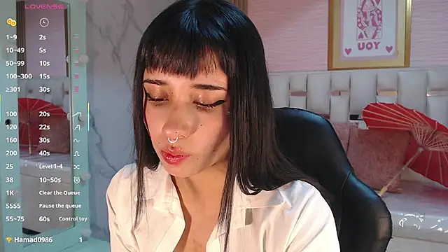 Snapshot of allyssa_bellini_s chatting on 09/30/25, 08:36 allyssa bellini s online show from 09/30/25, 08:36