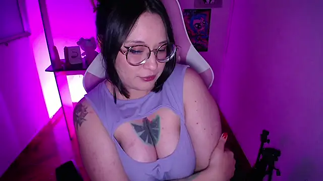 Snapshot of _Jaade_p_ chatting on 11/04/25, 06:12 Jaade p online show from 11/04/25, 06:12