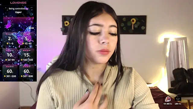 Snapshot of gabriella_live chatting on 10/09/25, 02:26 gabriella live online show from 10/09/25, 02:26