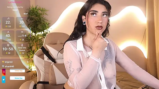 Emma and Issac online show from 10/17/25, 04:15