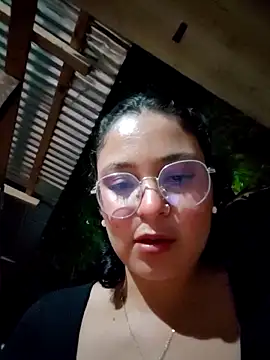 Lily-o online show from 12/21/25, 12:51