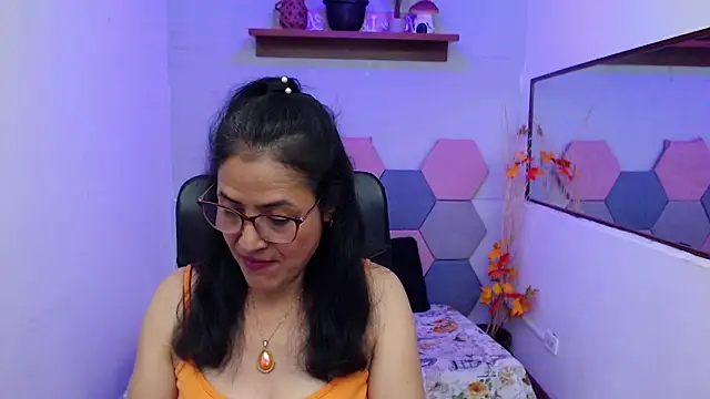 AmandaPeet online show from 10/02/25, 08:05