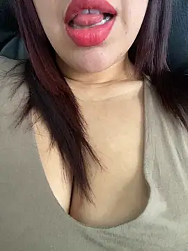 Vik gomez online show from 09/25/25, 05:16