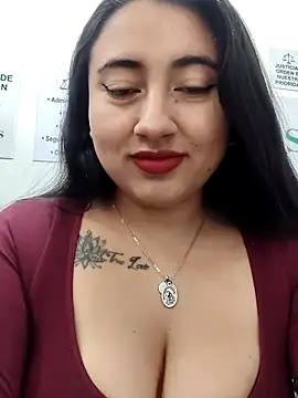 Snapshot of AMATISTA__16 chatting on 06/27/26, 12:22 AMATISTA 16 online show from 06/27/26, 12:22