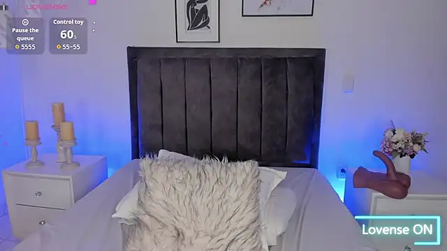 ashlye white online show from 02/03/26, 06:22