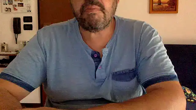 Snapshot of steve669_hot chatting on 09/12/25, 04:29 steve669 hot online show from 09/12/25, 04:29