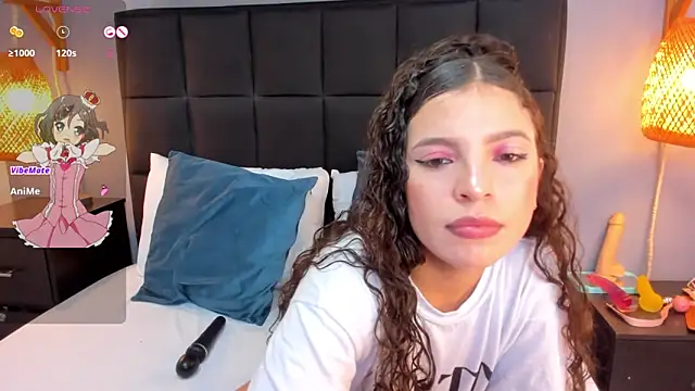 natalie esmith online show from 11/12/25, 11:54