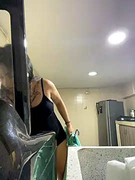 Valleriie  online show from 09/21/25, 09:16