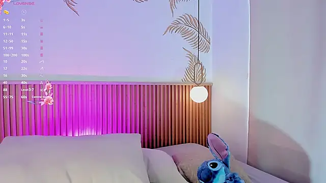 Valleriie  online show from 03/28/26, 05:12