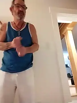 FoxnMouse online show from 04/12/26, 11:10