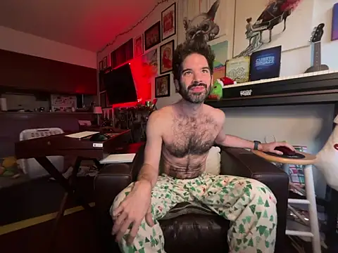 Pupscritch online show from 12/19/25, 02:46