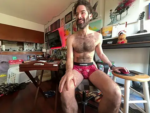 Pupscritch online show from 12/22/25, 04:37