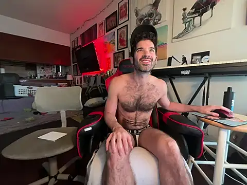 Pupscritch online show from 04/15/26, 01:51