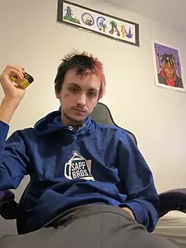 Capwildd 124 online show from 07/08/26, 12:15