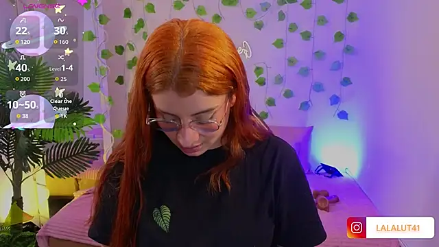 Naomy tay1 online show from 09/21/25, 03:19