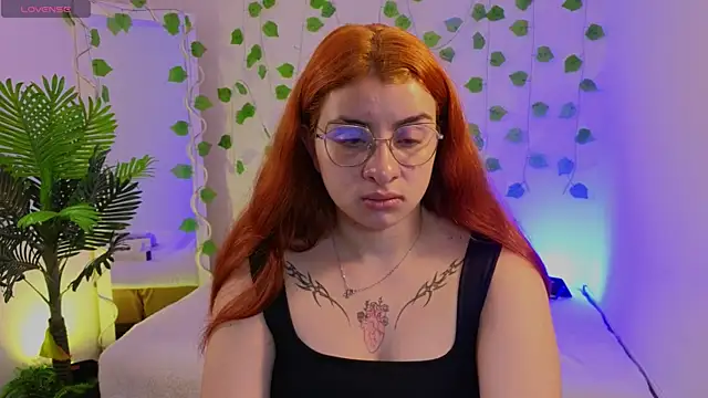 Naomy tay1 online show from 09/29/25, 03:11