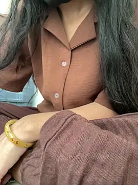 modelnishu online show from 03/27/26, 10:04