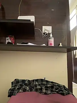 modelnishu online show from 07/10/26, 04:39
