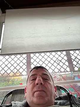 BULLBSX online show from 04/12/26, 02:55