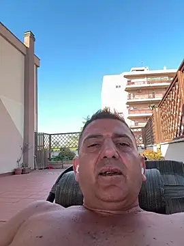 BULLBSX online show from 04/18/26, 03:49