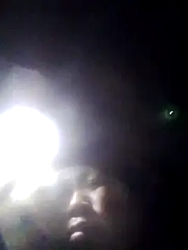 Snapshot of Mamapm20 chatting on 10/01/25, 09:10 Mamapm20 online show from 10/01/25, 09:10